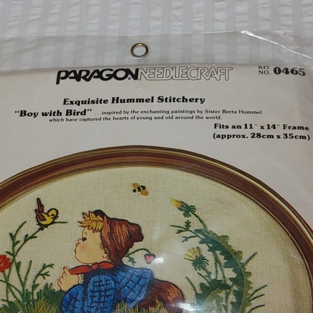 NEW Sealed 1978 Paragon Stitchery/ Embroidery Hummel Boy With Bird Kit - Picture 3 of 8